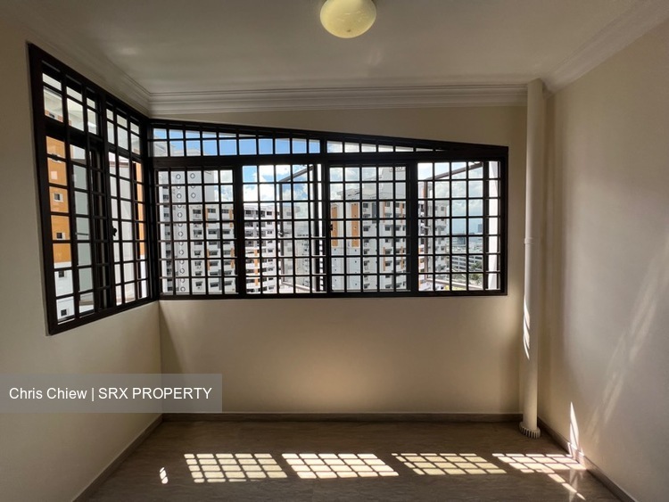 Blk 286B Toh Guan Road (Jurong East), HDB Executive #520641761
